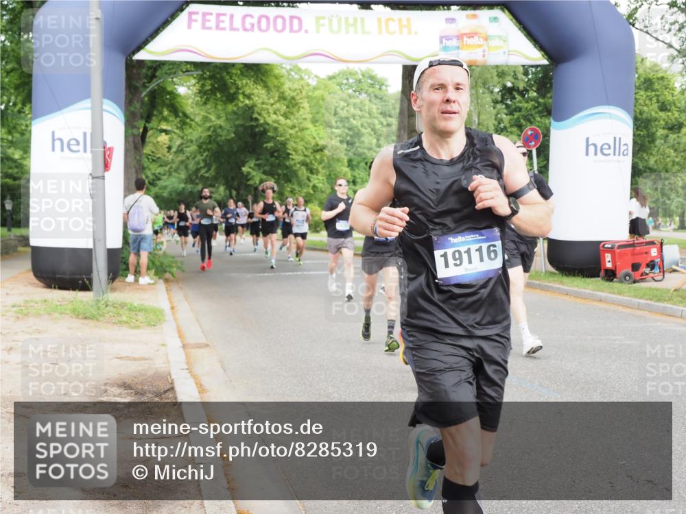 29.06.2025 - hella hamburg halbmarathon MichiJ http://msf.ph/oto/8285319 29.06.2025 10:32:50 Zwischen KM18-KM19 1057, 1391, 1902, 4691, 5648, 6575, 8218, 12154, 12159, 13996, 14351, 15334, 16316, 17912, 18539, 19116 meine-sportfotos.de