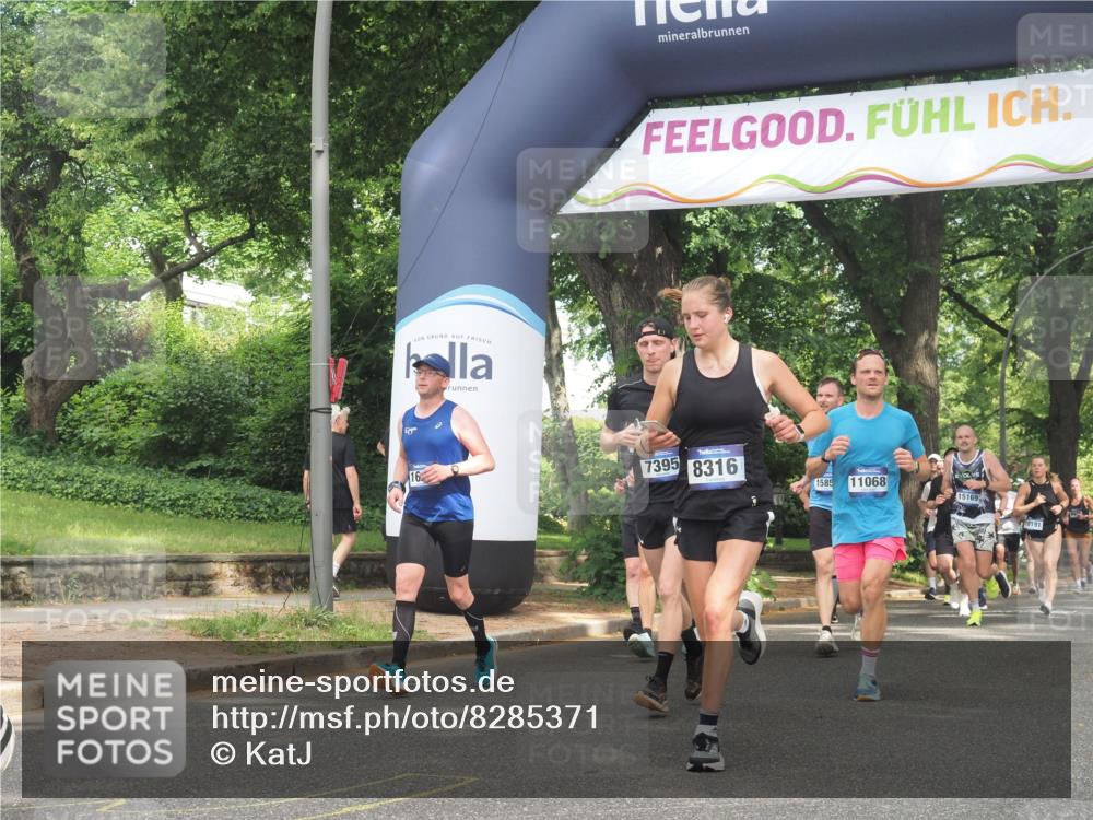 29.06.2025 - hella hamburg halbmarathon KatJ http://msf.ph/oto/8285371 29.06.2025 10:41:23 Zwischen KM18-KM19 1496, 1628, 2630, 6938, 7395, 8316, 8698 meine-sportfotos.de