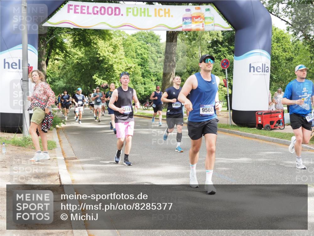 29.06.2025 - hella hamburg halbmarathon MichiJ http://msf.ph/oto/8285377 29.06.2025 10:58:50 Zwischen KM18-KM19 6518, 9560, 13951, 16473, 18320 meine-sportfotos.de