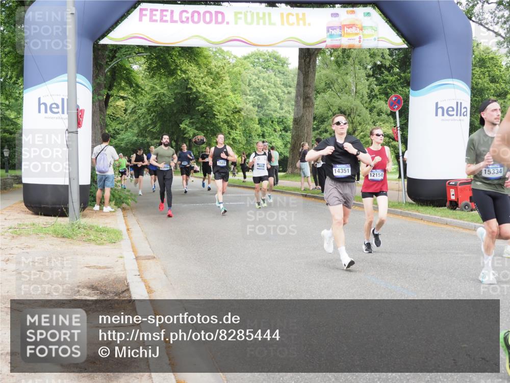 29.06.2025 - hella hamburg halbmarathon MichiJ http://msf.ph/oto/8285444 29.06.2025 10:32:51 Zwischen KM18-KM19 1391, 1520, 1902, 4691, 5648, 6575, 8218, 12154, 12159, 13996, 14351, 15334, 16316, 17912, 18539, 19116 meine-sportfotos.de