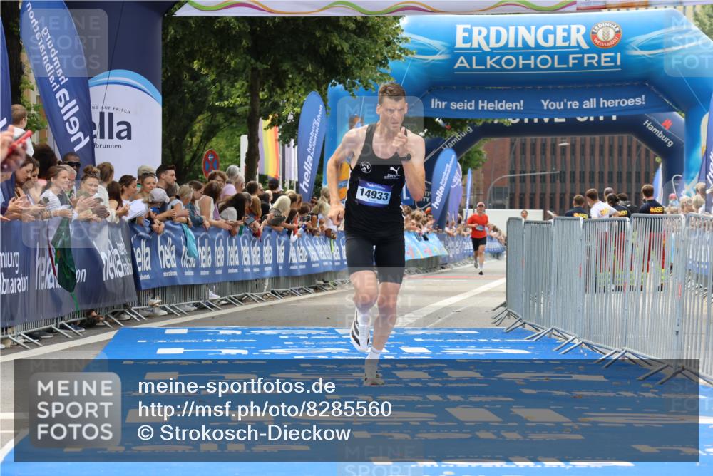 29.06.2025 - hella hamburg halbmarathon Strokosch-Dieckow http://msf.ph/oto/8285560 29.06.2025 10:21:17 Ziel 14933 meine-sportfotos.de