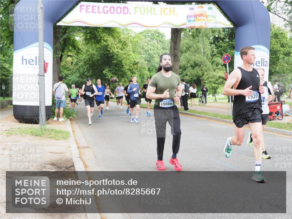29.06.2025 - hella hamburg halbmarathon MichiJ http://msf.ph/oto/8285667 29.06.2025 10:32:55 Zwischen KM18-KM19 1520, 6575, 8218, 10313, 12154, 13123, 13996, 14351, 15334, 15666, 16316, 18513, 19116 meine-sportfotos.de