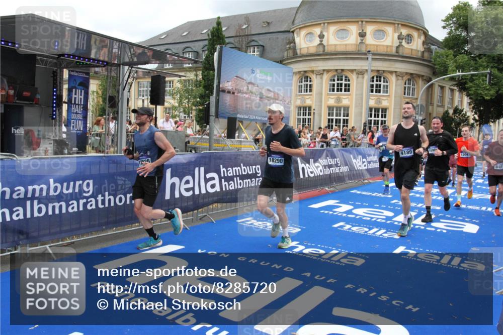 29.06.2025 - hella hamburg halbmarathon Michael Strokosch http://msf.ph/oto/8285720 29.06.2025 10:55:26 Ziel 1130, 2252, 2771, 4189, 4951, 5287, 5643, 6723, 6938, 8487, 11184, 12526, 13234, 13236, 13470, 16213, 16985, 17603, 17940, 18290, 18380, 18531 meine-sportfotos.de