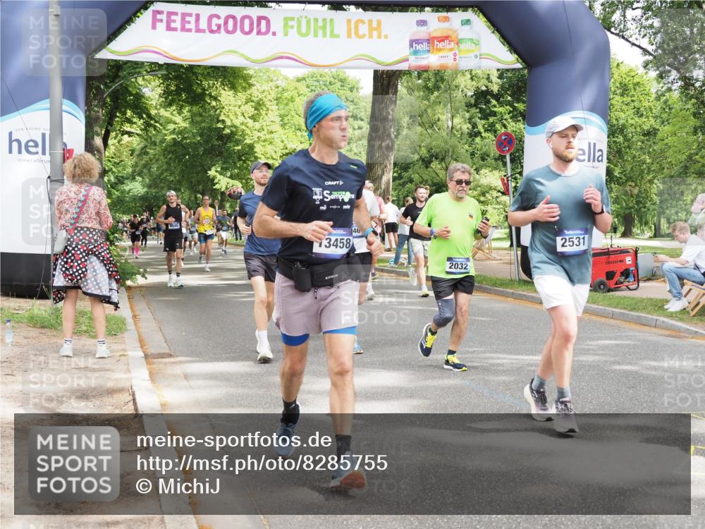 29.06.2025 - hella hamburg halbmarathon MichiJ http://msf.ph/oto/8285755 29.06.2025 10:58:56 Zwischen KM18-KM19 2032, 2531, 2961, 6518, 7941, 8274, 10443, 12467, 13458, 13951, 14999, 15352, 18320 meine-sportfotos.de