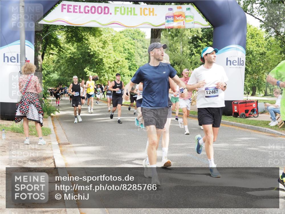 29.06.2025 - hella hamburg halbmarathon MichiJ http://msf.ph/oto/8285766 29.06.2025 10:58:58 Zwischen KM18-KM19 1379, 2032, 2531, 2961, 7941, 8274, 8673, 10442, 10443, 12467, 13212, 13458, 13951, 14999, 15051, 15352 meine-sportfotos.de