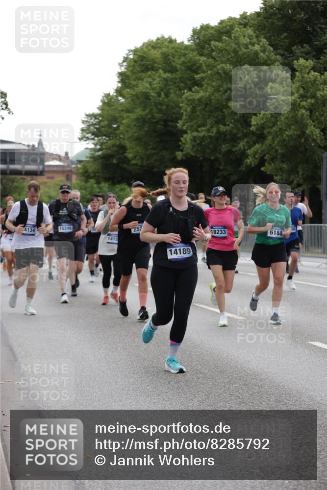 29.06.2025 - hella hamburg halbmarathon Jannik Wohlers http://msf.ph/oto/8285792 29.06.2025 10:35:38 Lombardsbrücke 1008, 1010, 1036, 1183, 1775, 1780, 2352, 2520, 2827, 2870, 3401, 3598, 3699, 3877, 3990, 4326, 4413, 4798, 5666, 6184, 6845, 6896, 7086, 7111, 7275, 8356, 8581, 8947, 9432, 9744, 10047, 10577, 11010, 11187, 11198, 11979, 12342, 12430, 12660, 12661, 13492, 13600, 13602, 13679, 14134, 14189, 14249, 14251, 14955, 15075, 15078, 15248, 15281, 15370, 15587, 15612, 15617, 15618, 15827, 15830, 15876, 16570, 16571, 17635, 18541 meine-sportfotos.de