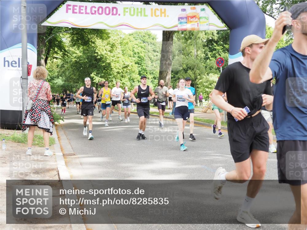 29.06.2025 - hella hamburg halbmarathon MichiJ http://msf.ph/oto/8285835 29.06.2025 10:58:59 Zwischen KM18-KM19 1379, 2032, 2531, 2961, 7941, 7942, 8274, 8673, 10442, 10443, 12467, 13212, 13458, 14999, 15051, 15352 meine-sportfotos.de