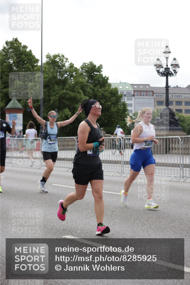 29.06.2025 - hella hamburg halbmarathon Jannik Wohlers http://msf.ph/oto/8285925 29.06.2025 10:35:39 Lombardsbrücke 1008, 1010, 1036, 1183, 1775, 1780, 2520, 2827, 2870, 3401, 3598, 3699, 3877, 3990, 4326, 4413, 4798, 5666, 6092, 6184, 6845, 6896, 7086, 7111, 7275, 8356, 8581, 8947, 9432, 9744, 10047, 10577, 11010, 11187, 11198, 11979, 12342, 12430, 12660, 12661, 13492, 13600, 13602, 13679, 14134, 14189, 14249, 14251, 14955, 15075, 15078, 15248, 15281, 15370, 15587, 15612, 15617, 15618, 15676, 15677, 15827, 15830, 15876, 16570, 16571, 17635, 18541 meine-sportfotos.de