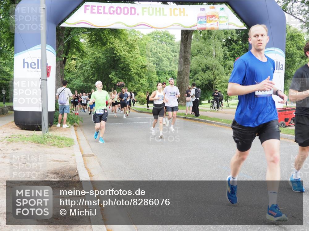 29.06.2025 - hella hamburg halbmarathon MichiJ http://msf.ph/oto/8286076 29.06.2025 10:33:00 Zwischen KM18-KM19 1600, 10064, 10313, 13123, 15666, 17381, 17382, 18185, 18513, 18806 meine-sportfotos.de