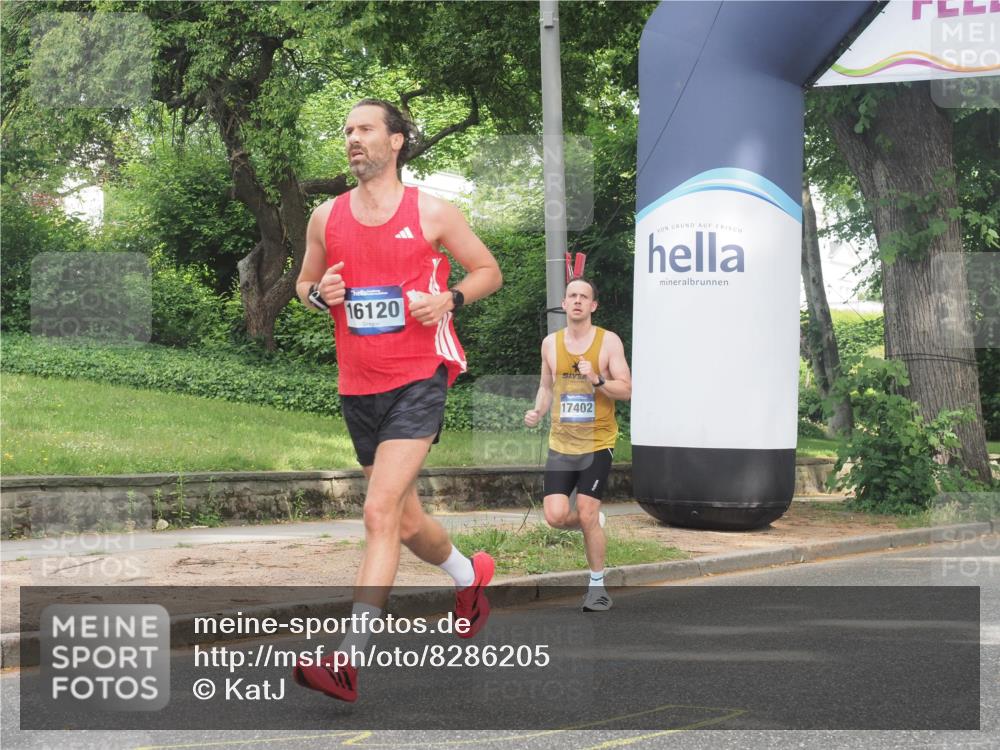 29.06.2025 - hella hamburg halbmarathon KatJ http://msf.ph/oto/8286205 29.06.2025 10:11:38 Zwischen KM18-KM19  meine-sportfotos.de