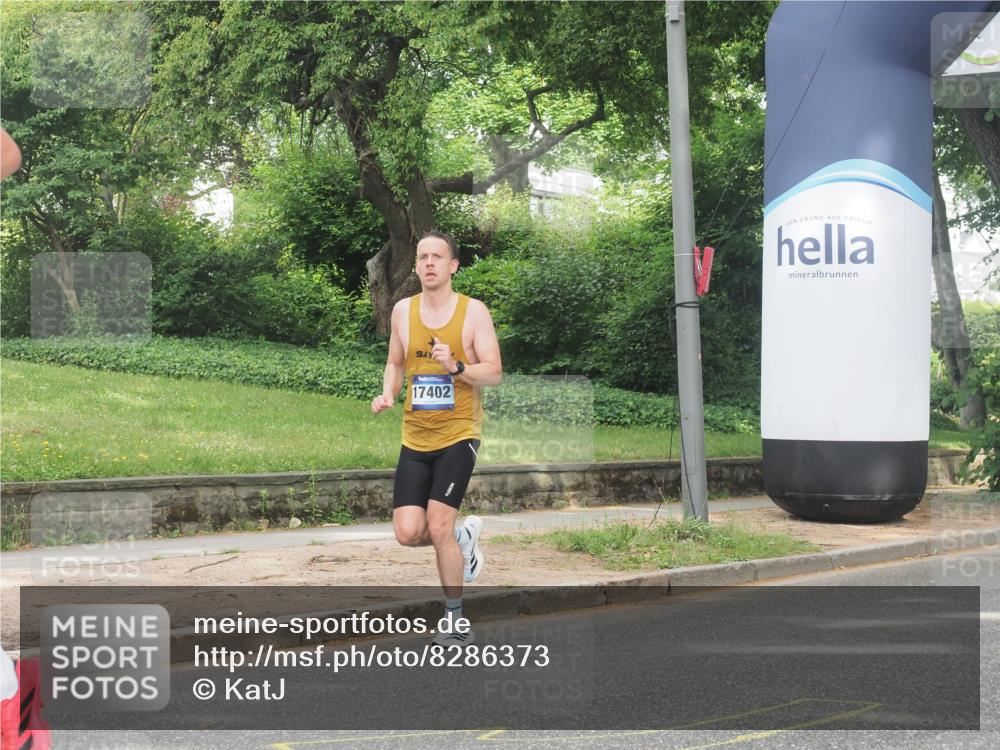 29.06.2025 - hella hamburg halbmarathon KatJ http://msf.ph/oto/8286373 29.06.2025 10:11:38 Zwischen KM18-KM19  meine-sportfotos.de