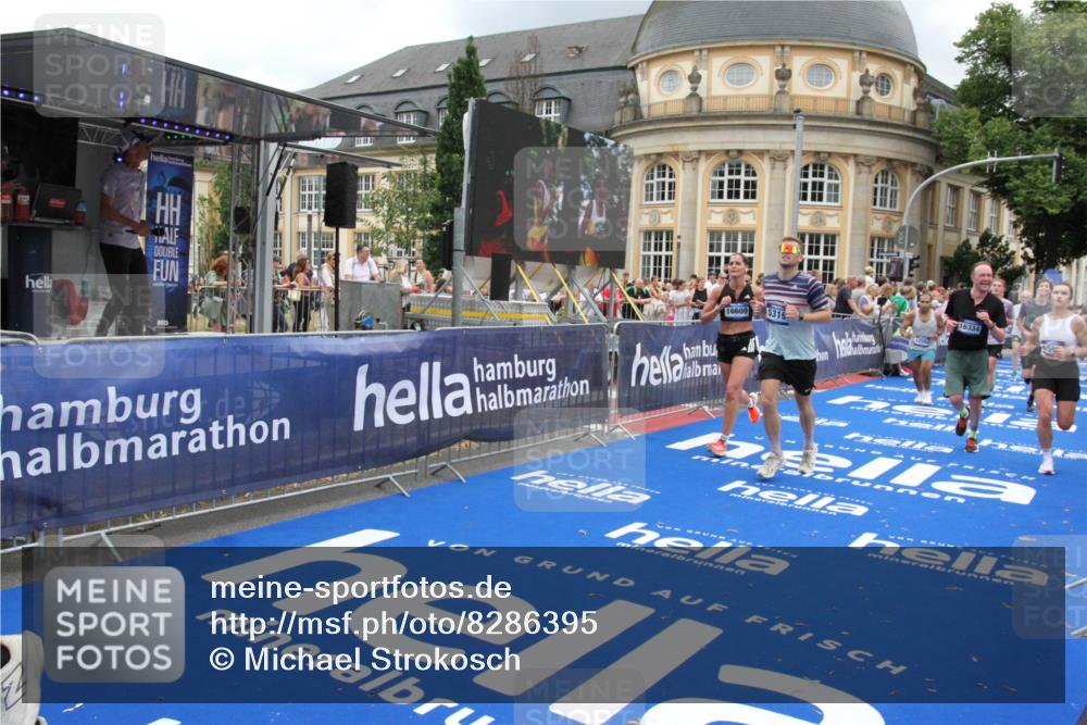 29.06.2025 - hella hamburg halbmarathon Michael Strokosch http://msf.ph/oto/8286395 29.06.2025 10:55:34 Ziel 2252, 2771, 4951, 5319, 6591, 8573, 11554, 11568, 12196, 12544, 12584, 13234, 13267, 14036, 14592, 16110, 16213, 16334, 16609, 17615 meine-sportfotos.de
