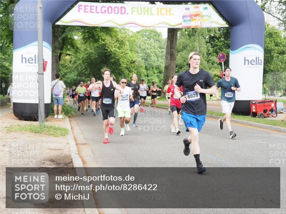 29.06.2025 - hella hamburg halbmarathon MichiJ http://msf.ph/oto/8286422 29.06.2025 10:33:06 Zwischen KM18-KM19 1600, 4915, 5884, 8928, 10596, 16506, 16689, 18185, 18631 meine-sportfotos.de