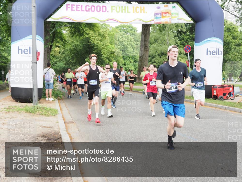 29.06.2025 - hella hamburg halbmarathon MichiJ http://msf.ph/oto/8286435 29.06.2025 10:33:06 Zwischen KM18-KM19 1600, 4915, 5884, 8928, 10596, 16506, 16689, 18185, 18631 meine-sportfotos.de