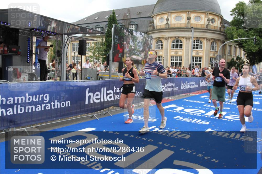 29.06.2025 - hella hamburg halbmarathon Michael Strokosch http://msf.ph/oto/8286436 29.06.2025 10:55:34 Ziel 2252, 2771, 4951, 5319, 6591, 8573, 11554, 11568, 12196, 12544, 12584, 13234, 13267, 14036, 14592, 16110, 16213, 16334, 16609, 17615 meine-sportfotos.de
