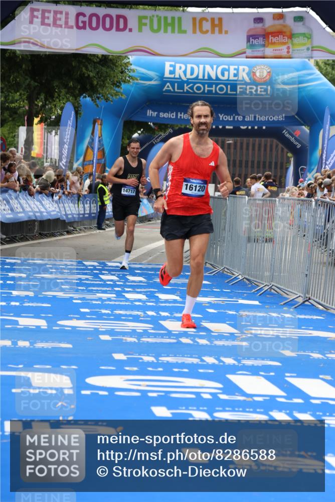 29.06.2025 - hella hamburg halbmarathon Strokosch-Dieckow http://msf.ph/oto/8286588 29.06.2025 10:21:04 Ziel 6530, 14717, 16120 meine-sportfotos.de