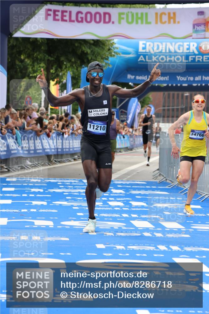 29.06.2025 - hella hamburg halbmarathon Strokosch-Dieckow http://msf.ph/oto/8286718 29.06.2025 10:20:51 Ziel 11210, 14766, 16988, 17402, 19075 meine-sportfotos.de