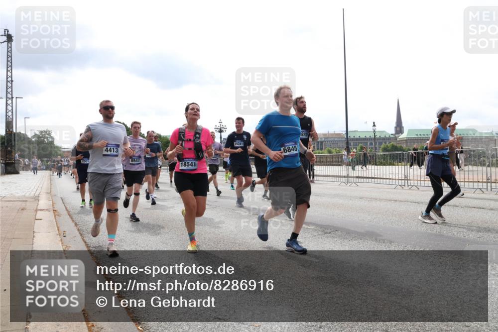 29.06.2025 - hella hamburg halbmarathon Lena Gebhardt http://msf.ph/oto/8286916 29.06.2025 10:36:00 Lombardsbrücke 2001, 4413, 8947, 18541, 15281, 6845, 979, 1008, 1010, 1036, 1108, 1183, 1336, 1730, 1775, 1780, 1786, 1835, 2352, 2425, 2520, 2787, 2811, 2827, 2870, 3243, 3401, 3598, 3699, 3741, 3877, 3990, 4245, 4326, 4413, 4798, 4902, 4937, 5147, 5246, 5666, 6021, 6092, 6093, 6184, 6381, 6417, 6845, 6867, 6896, 7086, 7111, 7140, 7275, 7304, 7382, 7575, 7576, 8333, 8356, 8581, 8947, 9342, 9432, 9803, 9806, 9819, 10652, 12026, 12408 meine-sportfotos.de