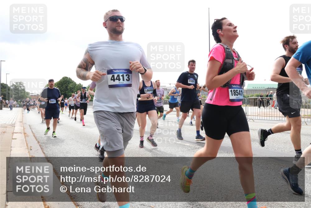 29.06.2025 - hella hamburg halbmarathon Lena Gebhardt http://msf.ph/oto/8287024 29.06.2025 10:36:01 Lombardsbrücke 2001, 4413, 18688, 10047, 15281, 18541, 79, 1008, 1010, 1036, 1108, 1183, 1336, 1730, 1775, 1780, 1786, 1835, 2352, 2425, 2520, 2787, 2811, 2827, 2870, 3243, 3401, 3404, 3598, 3699, 3741, 3877, 3990, 4245, 4326, 4413, 4798, 4902, 4937, 5147, 5246, 5666, 5809, 6021, 6092, 6093, 6184, 6381, 6417, 6845, 6867, 6896, 7086, 7111, 7140, 7275, 7304, 7382, 7575, 7576, 8333, 8356, 8581, 8947, 9342, 9432, 9803, 9806, 9819, 10652, 12026, 12408 meine-sportfotos.de