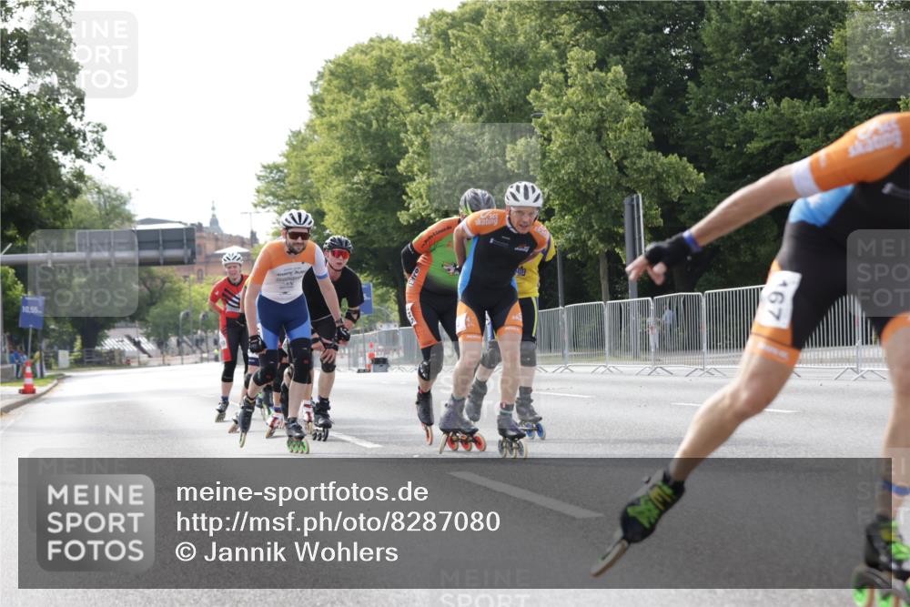 29.06.2025 - hella hamburg halbmarathon Jannik Wohlers http://msf.ph/oto/8287080 29.06.2025 08:53:26 Lombardsbrücke  meine-sportfotos.de