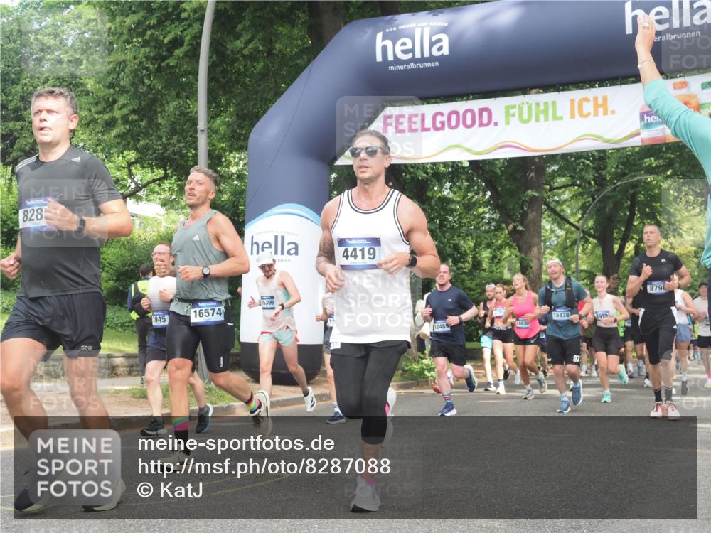 29.06.2025 - hella hamburg halbmarathon KatJ http://msf.ph/oto/8287088 29.06.2025 10:41:31 Zwischen KM18-KM19 1496, 1628, 2561, 3945, 4419, 7129, 8285, 8449 meine-sportfotos.de