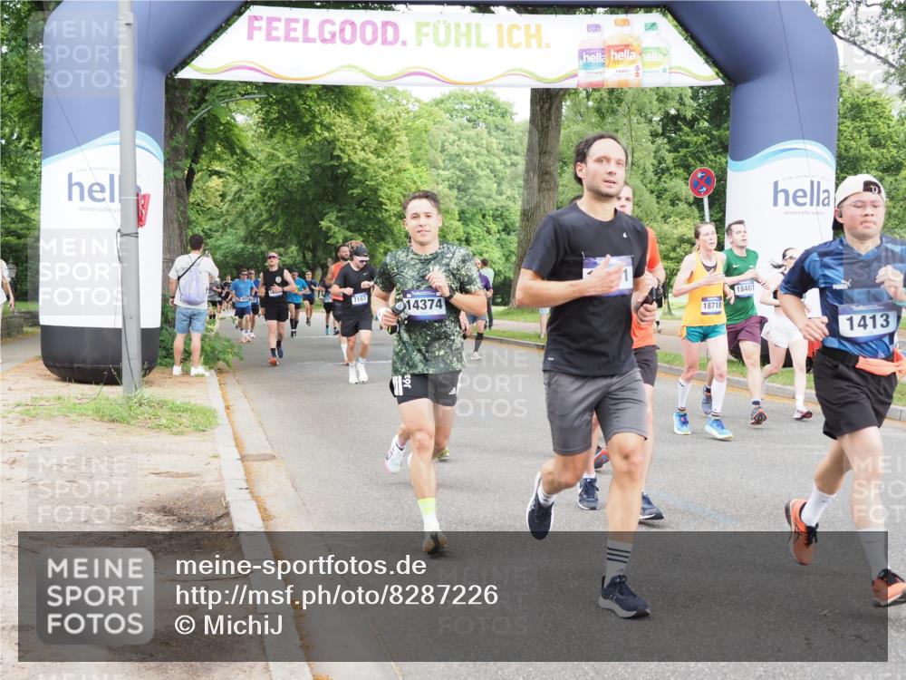 29.06.2025 - hella hamburg halbmarathon MichiJ http://msf.ph/oto/8287226 29.06.2025 10:33:12 Zwischen KM18-KM19 1171, 1413, 2890, 2970, 3056, 3917, 4915, 5623, 5884, 6266, 7325, 7843, 8928, 10596, 11491, 12783, 13525, 14374, 14464, 14686, 14687, 15760, 16506, 16685, 18055, 18407, 18638, 18718 meine-sportfotos.de
