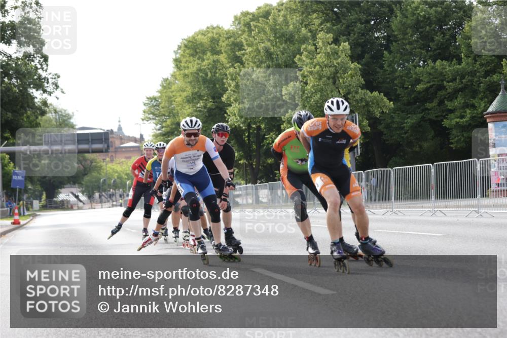 29.06.2025 - hella hamburg halbmarathon Jannik Wohlers http://msf.ph/oto/8287348 29.06.2025 08:53:26 Lombardsbrücke  meine-sportfotos.de