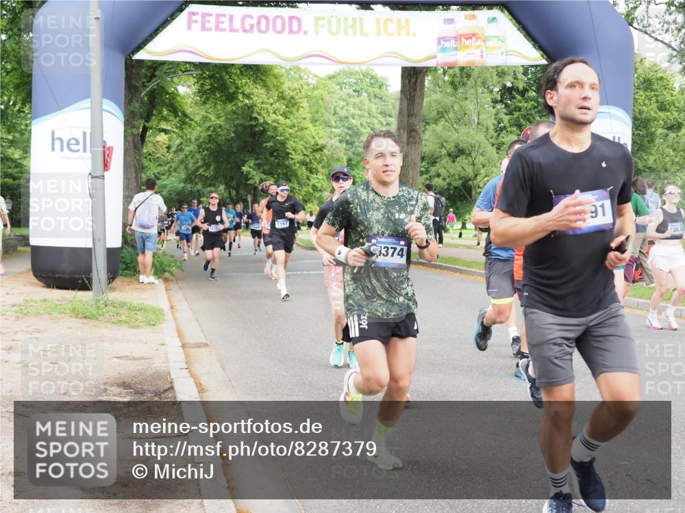29.06.2025 - hella hamburg halbmarathon MichiJ http://msf.ph/oto/8287379 29.06.2025 10:33:13 Zwischen KM18-KM19 1171, 1413, 2890, 2970, 3056, 3917, 5623, 5884, 6266, 7167, 7325, 7843, 8928, 9030, 10596, 11491, 12783, 13525, 14374, 14464, 14686, 14687, 15760, 16685, 18055, 18407, 18638, 18718 meine-sportfotos.de