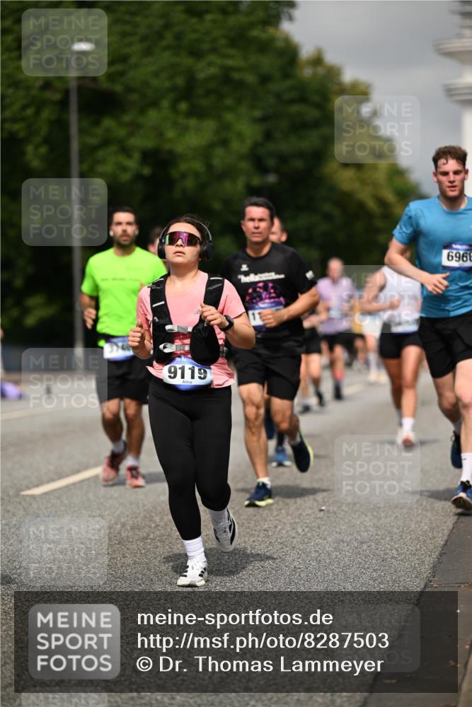 29.06.2025 - hella hamburg halbmarathon Dr. Thomas Lammeyer http://msf.ph/oto/8287503 29.06.2025 10:16:02 Kennedybrücke 1062, 1249, 1790, 1850, 3182, 3248, 3262, 3746, 3837, 4499, 5176, 6871, 6966, 7370, 7474, 8206, 8207, 9119, 9253, 9254, 9405 meine-sportfotos.de