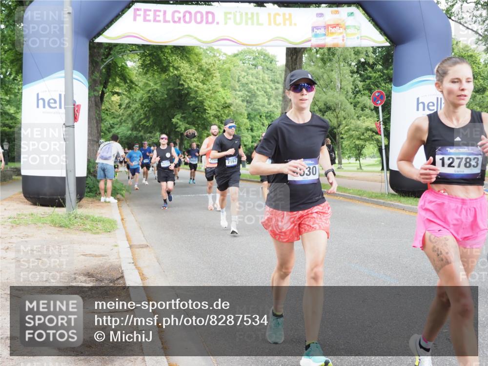 29.06.2025 - hella hamburg halbmarathon MichiJ http://msf.ph/oto/8287534 29.06.2025 10:33:14 Zwischen KM18-KM19 1171, 1413, 2098, 2890, 2970, 3056, 3917, 5623, 5884, 6266, 7167, 7325, 7843, 9030, 10596, 11491, 12783, 13525, 14374, 14464, 14686, 14687, 14722, 15760, 16685, 18055, 18407, 18637, 18638, 18718 meine-sportfotos.de