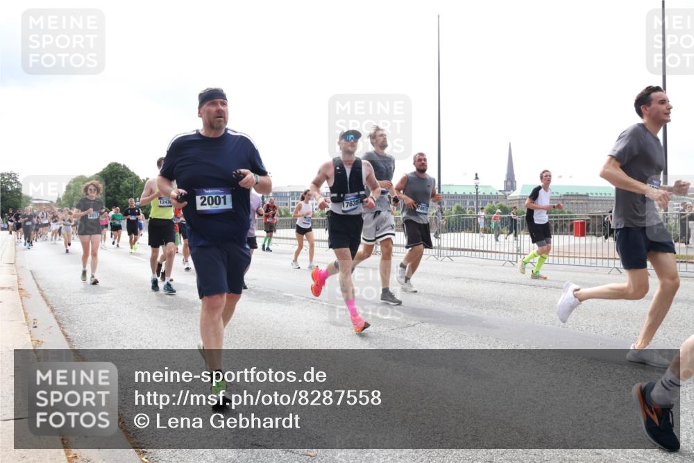 29.06.2025 - hella hamburg halbmarathon Lena Gebhardt http://msf.ph/oto/8287558 29.06.2025 10:36:03 Lombardsbrücke 2811, 1243, 2001, 17635, 1008, 1010, 1036, 1102, 1108, 1183, 1336, 1730, 1775, 1780, 1835, 2352, 2425, 2520, 2787, 2811, 2827, 2870, 3243, 3401, 3404, 3598, 3699, 3741, 3877, 3990, 4245, 4326, 4413, 4798, 4902, 4937, 5147, 5246, 5573, 5666, 5809, 6021, 6092, 6093, 6184, 6417, 6845, 6867, 6896, 7086, 7111, 7140, 7275, 7304, 7382, 7575, 7576, 8333, 8356, 8498, 8581, 8947, 9342, 9432, 9803, 9806, 9819, 10652, 12026, 12408 meine-sportfotos.de