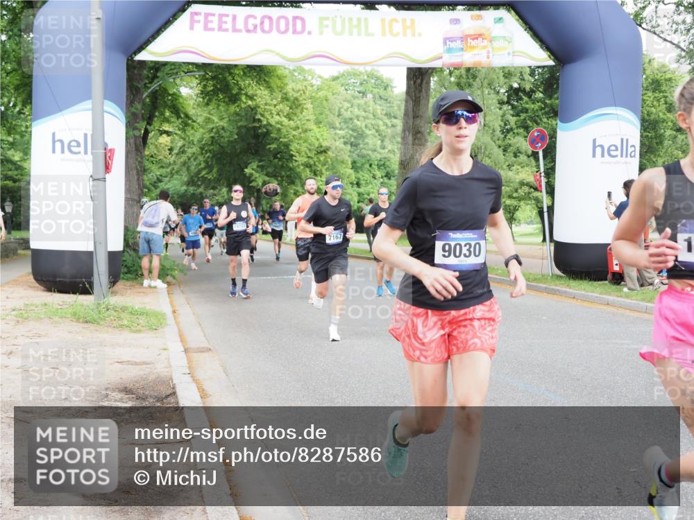 29.06.2025 - hella hamburg halbmarathon MichiJ http://msf.ph/oto/8287586 29.06.2025 10:33:14 Zwischen KM18-KM19 1171, 1413, 2098, 2890, 2970, 3056, 3917, 5623, 5884, 6266, 7167, 7325, 7843, 9030, 10596, 11491, 12783, 13525, 14374, 14464, 14686, 14687, 14722, 15760, 16685, 18055, 18407, 18637, 18638, 18718 meine-sportfotos.de