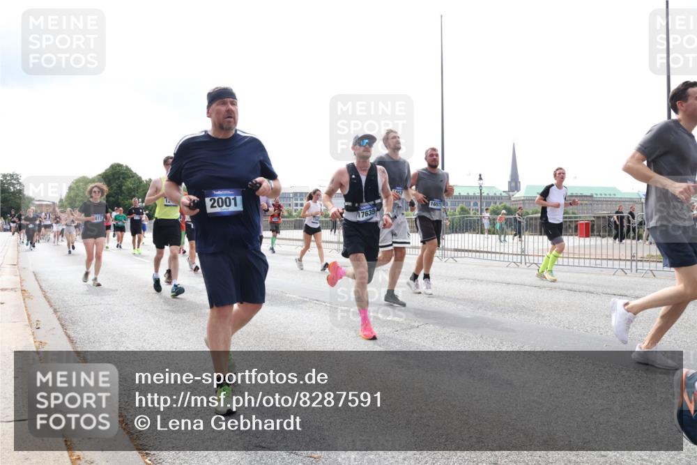 29.06.2025 - hella hamburg halbmarathon Lena Gebhardt http://msf.ph/oto/8287591 29.06.2025 10:36:03 Lombardsbrücke 811, 2001, 17635, 57, 16571, 1008, 1010, 1036, 1102, 1108, 1183, 1336, 1730, 1775, 1780, 1835, 2352, 2425, 2520, 2787, 2811, 2827, 2870, 3243, 3401, 3404, 3598, 3699, 3741, 3877, 3990, 4245, 4326, 4413, 4798, 4902, 4937, 5147, 5246, 5573, 5666, 5809, 6021, 6092, 6093, 6184, 6417, 6845, 6867, 6896, 7086, 7111, 7140, 7275, 7304, 7382, 7575, 7576, 8333, 8356, 8498, 8581, 8947, 9342, 9432, 9803, 9806, 9819, 10652, 12026, 12408 meine-sportfotos.de