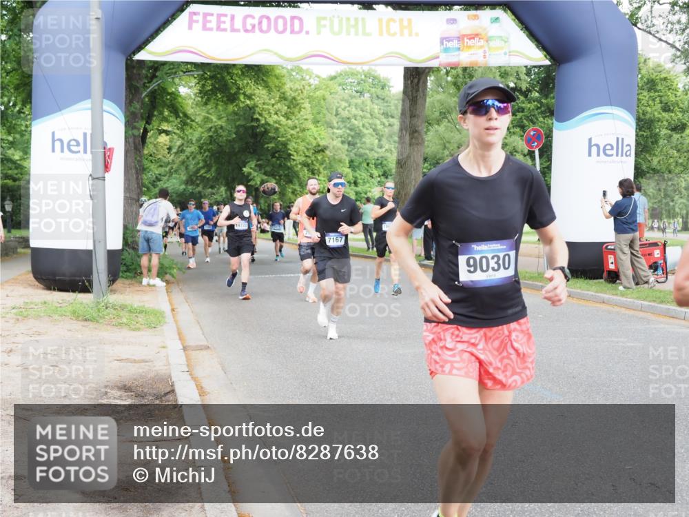 29.06.2025 - hella hamburg halbmarathon MichiJ http://msf.ph/oto/8287638 29.06.2025 10:33:14 Zwischen KM18-KM19 1171, 1413, 2098, 2890, 2970, 3056, 3917, 5623, 5884, 6266, 7167, 7325, 7843, 9030, 10596, 11491, 12783, 13525, 14374, 14464, 14686, 14687, 14722, 15760, 16685, 18055, 18407, 18637, 18638, 18718 meine-sportfotos.de