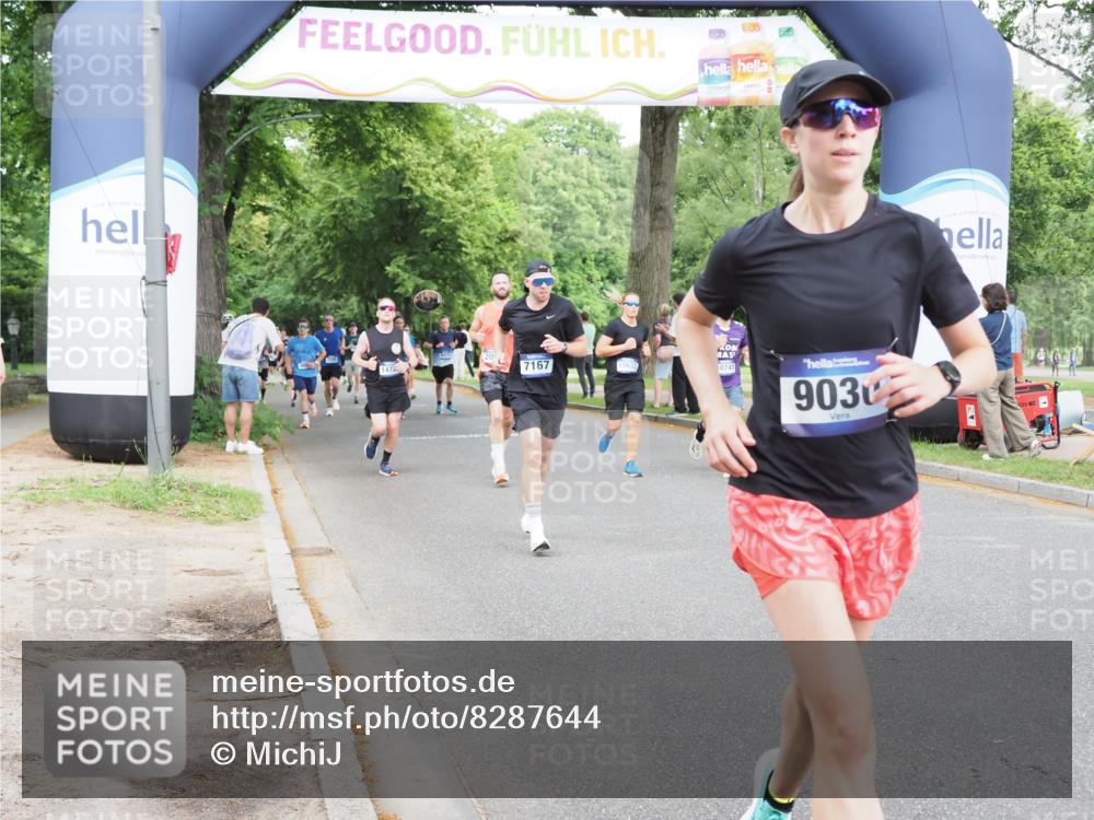 29.06.2025 - hella hamburg halbmarathon MichiJ http://msf.ph/oto/8287644 29.06.2025 10:33:14 Zwischen KM18-KM19 1171, 1413, 2098, 2890, 2970, 3056, 3917, 5623, 5884, 6266, 7167, 7325, 7843, 9030, 10596, 11491, 12783, 13525, 14374, 14464, 14686, 14687, 14722, 15760, 16685, 18055, 18407, 18637, 18638, 18718 meine-sportfotos.de