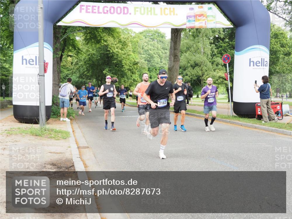 29.06.2025 - hella hamburg halbmarathon MichiJ http://msf.ph/oto/8287673 29.06.2025 10:33:15 Zwischen KM18-KM19 1171, 1413, 2098, 2890, 2970, 3056, 3917, 5623, 6266, 7167, 7325, 7843, 9030, 10741, 11491, 12783, 13525, 14374, 14464, 14686, 14687, 14722, 15760, 16685, 18055, 18407, 18637, 18638, 18718 meine-sportfotos.de