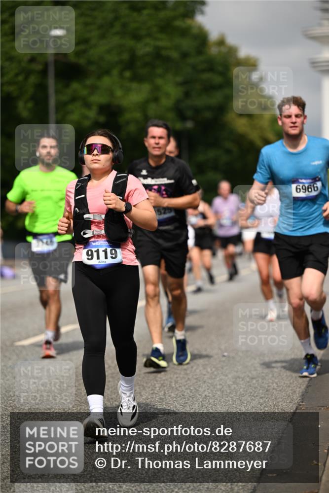 29.06.2025 - hella hamburg halbmarathon Dr. Thomas Lammeyer http://msf.ph/oto/8287687 29.06.2025 10:16:03 Kennedybrücke 1062, 1249, 1790, 1850, 3182, 3248, 3262, 3746, 3837, 4453, 4499, 5176, 6822, 6871, 6966, 7370, 7474, 8206, 8207, 9119, 9253, 9254, 9405 meine-sportfotos.de