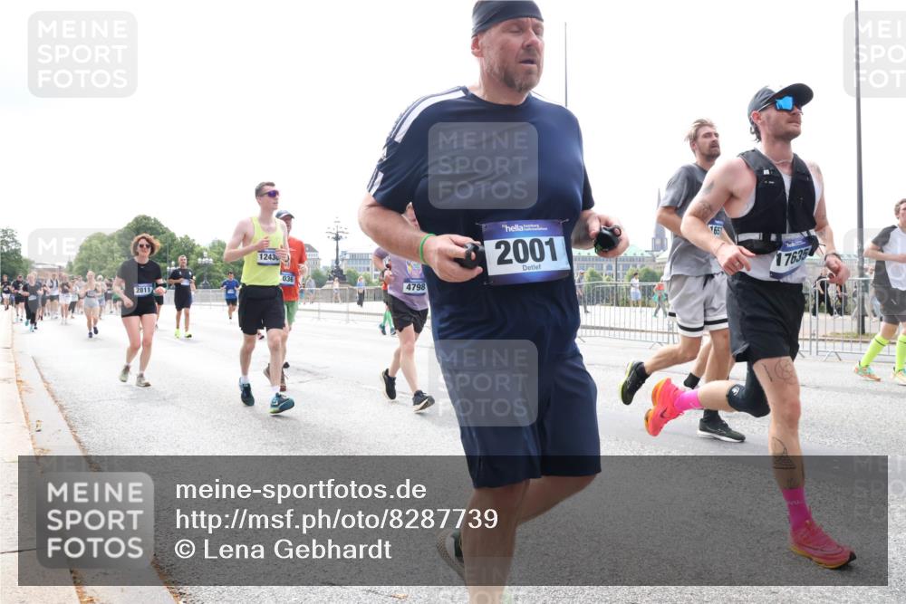 29.06.2025 - hella hamburg halbmarathon Lena Gebhardt http://msf.ph/oto/8287739 29.06.2025 10:36:04 Lombardsbrücke 2811, 1243, 036, 4798, 2001, 17635, 1008, 1010, 1036, 1102, 1108, 1183, 1336, 1730, 1775, 1780, 1835, 2352, 2425, 2520, 2811, 2827, 2870, 3243, 3401, 3404, 3598, 3699, 3741, 3877, 3990, 4245, 4326, 4413, 4798, 4902, 4937, 5147, 5246, 5573, 5666, 5809, 6021, 6092, 6093, 6184, 6417, 6845, 6867, 6896, 7086, 7111, 7140, 7275, 7304, 7382, 7575, 7576, 8333, 8356, 8498, 8581, 8947, 9229, 9432, 9803, 9806, 9819, 10652, 12026, 12408 meine-sportfotos.de