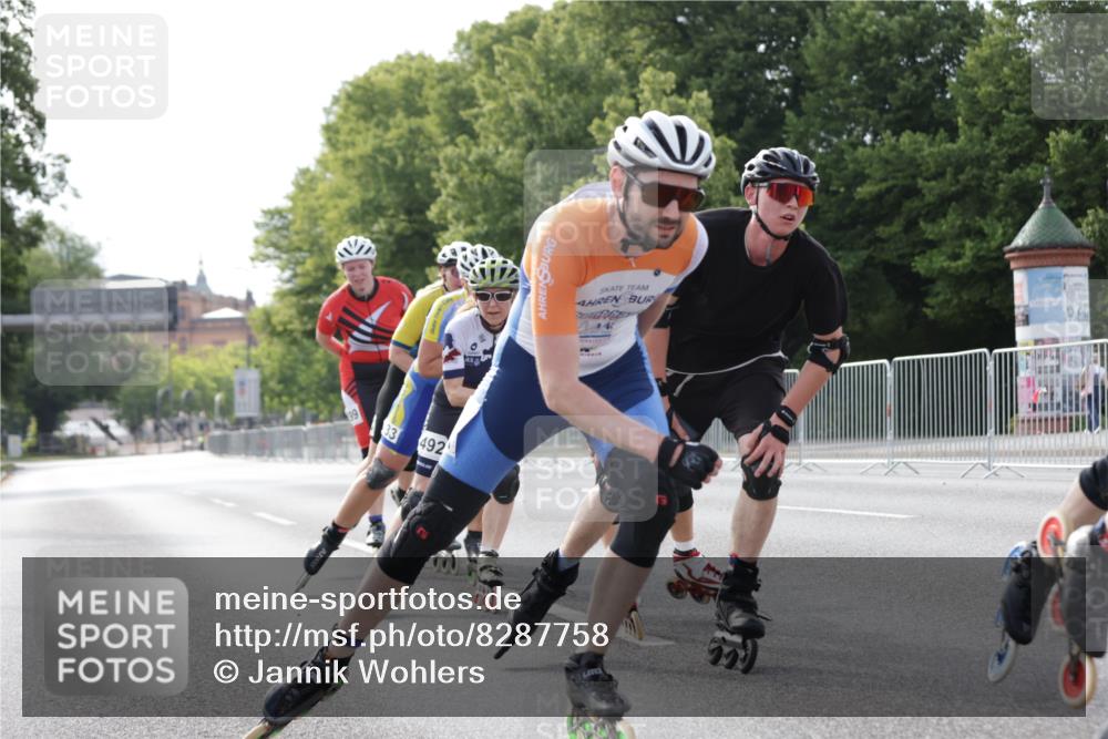 29.06.2025 - hella hamburg halbmarathon Jannik Wohlers http://msf.ph/oto/8287758 29.06.2025 08:53:27 Lombardsbrücke  meine-sportfotos.de