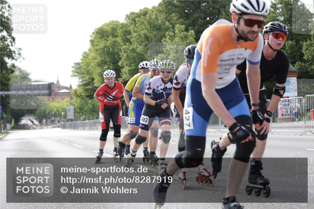 29.06.2025 - hella hamburg halbmarathon Jannik Wohlers http://msf.ph/oto/8287919 29.06.2025 08:53:27 Lombardsbrücke  meine-sportfotos.de