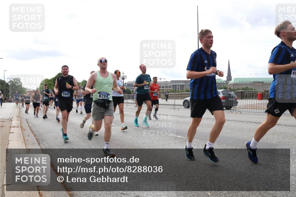 29.06.2025 - hella hamburg halbmarathon Lena Gebhardt http://msf.ph/oto/8288036 29.06.2025 10:21:02 Lombardsbrücke 17367, 2945, 8724, 18305, 18391, 15, 1028, 1266, 1658, 2053, 2101, 2325, 2383, 2834, 2923, 2945, 2956, 2986, 3161, 3247, 3453, 3781, 3813, 4082, 4288, 4350, 4422, 4754, 4869, 5041, 5061, 5625, 5767, 6275, 6308, 6608, 7228, 7608, 8113, 8724, 8726, 8844, 8940, 9005, 9011, 9108, 9236, 9501, 9981, 10050, 10350, 10585, 10602, 11100, 11145, 11698, 11995, 12175, 12694, 12844, 13057, 13508 meine-sportfotos.de