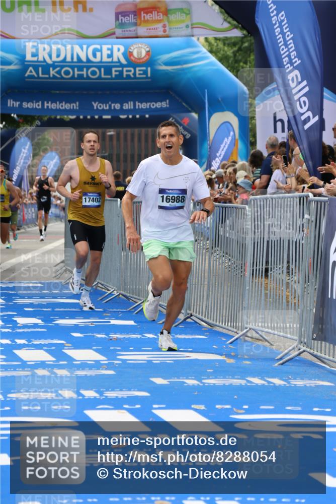 29.06.2025 - hella hamburg halbmarathon Strokosch-Dieckow http://msf.ph/oto/8288054 29.06.2025 10:20:46 Ziel 11210, 14360, 14766, 16988, 17402 meine-sportfotos.de