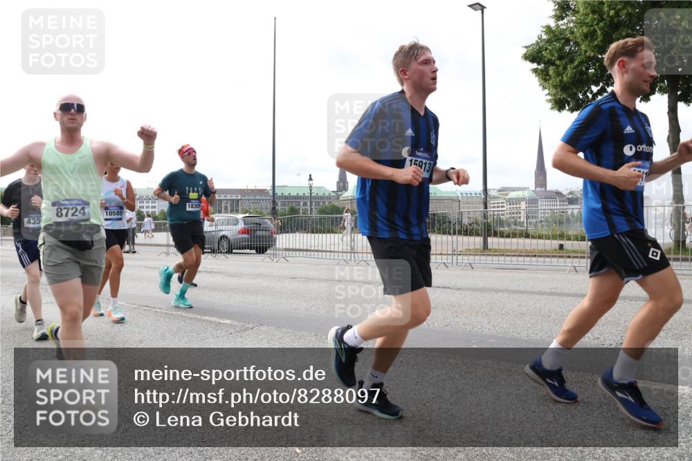 29.06.2025 - hella hamburg halbmarathon Lena Gebhardt http://msf.ph/oto/8288097 29.06.2025 10:21:02 Lombardsbrücke 435, 8724, 2025, 18305, 10585, 15913, 1028, 1266, 1658, 2053, 2101, 2325, 2383, 2834, 2923, 2945, 2956, 2986, 3161, 3247, 3453, 3781, 3813, 4082, 4288, 4350, 4422, 4754, 4869, 5041, 5061, 5625, 5767, 6275, 6308, 6608, 7228, 7608, 8113, 8724, 8726, 8844, 8940, 9005, 9011, 9108, 9236, 9501, 9981, 10050, 10350, 10585, 10602, 11100, 11145, 11698, 11995, 12175, 12694, 12844, 13057, 13508 meine-sportfotos.de
