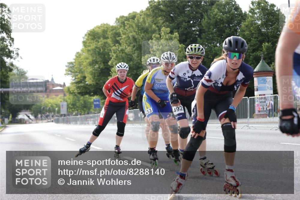 29.06.2025 - hella hamburg halbmarathon Jannik Wohlers http://msf.ph/oto/8288140 29.06.2025 08:53:27 Lombardsbrücke  meine-sportfotos.de