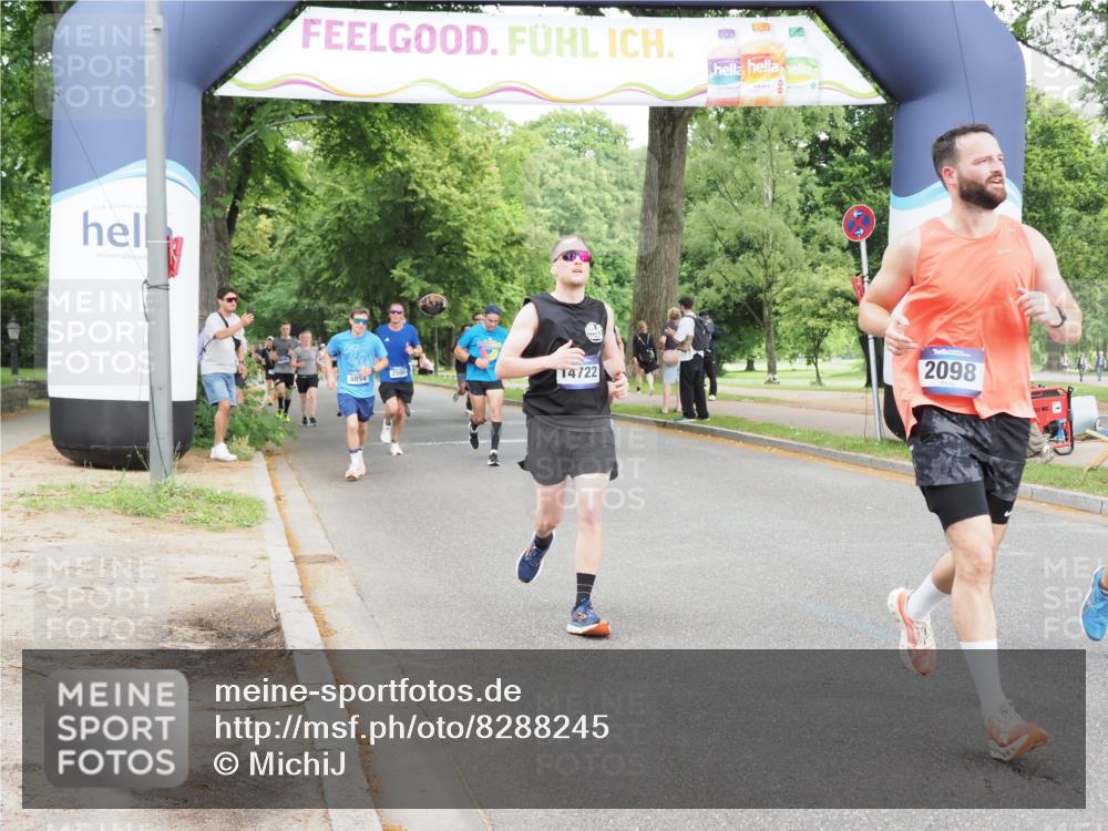 29.06.2025 - hella hamburg halbmarathon MichiJ http://msf.ph/oto/8288245 29.06.2025 10:33:17 Zwischen KM18-KM19 1413, 2098, 2890, 3917, 4854, 7167, 7843, 9030, 10741, 11491, 12783, 13525, 14374, 14464, 14722, 15760, 16685, 18407, 18637, 18638, 18718 meine-sportfotos.de