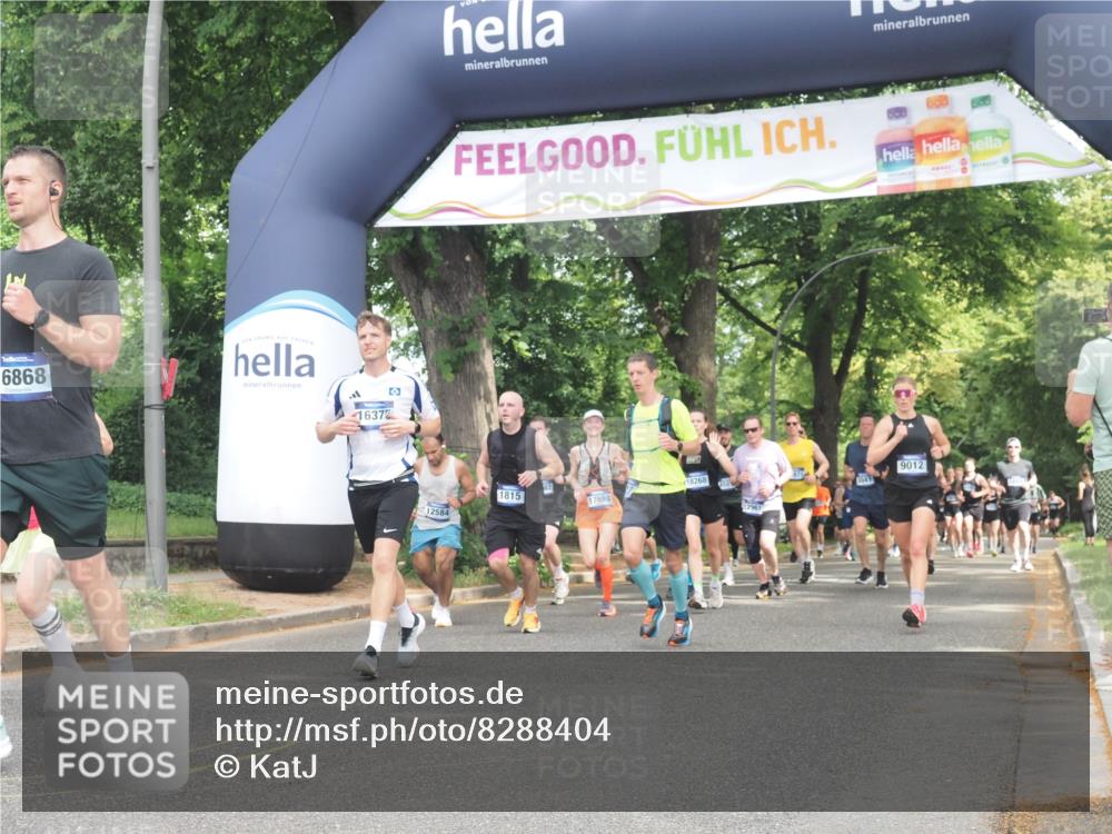 29.06.2025 - hella hamburg halbmarathon KatJ http://msf.ph/oto/8288404 29.06.2025 10:41:42 Zwischen KM18-KM19 1327, 1815, 2119, 2354, 3791, 4903, 5319, 8394, 8514 meine-sportfotos.de