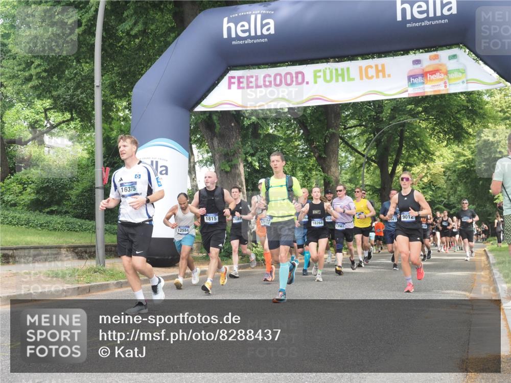 29.06.2025 - hella hamburg halbmarathon KatJ http://msf.ph/oto/8288437 29.06.2025 10:41:42 Zwischen KM18-KM19 1327, 1815, 2119, 2354, 3791, 4903, 5319, 8394, 8514 meine-sportfotos.de
