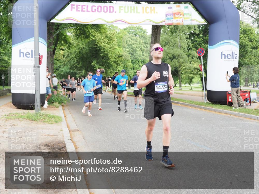 29.06.2025 - hella hamburg halbmarathon MichiJ http://msf.ph/oto/8288462 29.06.2025 10:33:18 Zwischen KM18-KM19 1413, 2098, 2590, 4854, 7167, 7843, 9030, 10741, 11491, 12783, 13525, 14374, 14722, 15760, 16685, 18407, 18637, 18638, 18718 meine-sportfotos.de
