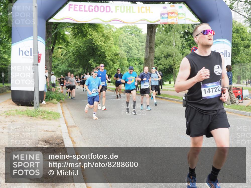 29.06.2025 - hella hamburg halbmarathon MichiJ http://msf.ph/oto/8288600 29.06.2025 10:33:19 Zwischen KM18-KM19 2098, 2590, 4854, 7167, 9030, 10741, 11491, 12783, 13525, 14374, 14722, 15760, 18407, 18637, 18638, 18718 meine-sportfotos.de