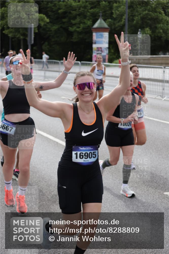 29.06.2025 - hella hamburg halbmarathon Jannik Wohlers http://msf.ph/oto/8288809 29.06.2025 10:36:05 Lombardsbrücke 1102, 1224, 2124, 3398, 3404, 3428, 4442, 5012, 5246, 5427, 5540, 5573, 5747, 5809, 5919, 6190, 6667, 7632, 8498, 8530, 8945, 9115, 9117, 9229, 9918, 10024, 10112, 10146, 10336, 10341, 10984, 11541, 11637, 12343, 12493, 13227, 13445, 14296, 15234, 15568, 15707, 16239, 17156, 17807, 18152, 18226, 18488, 18644, 18646, 18918, 18929 meine-sportfotos.de